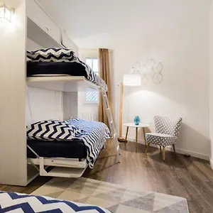 Leydet Apartment